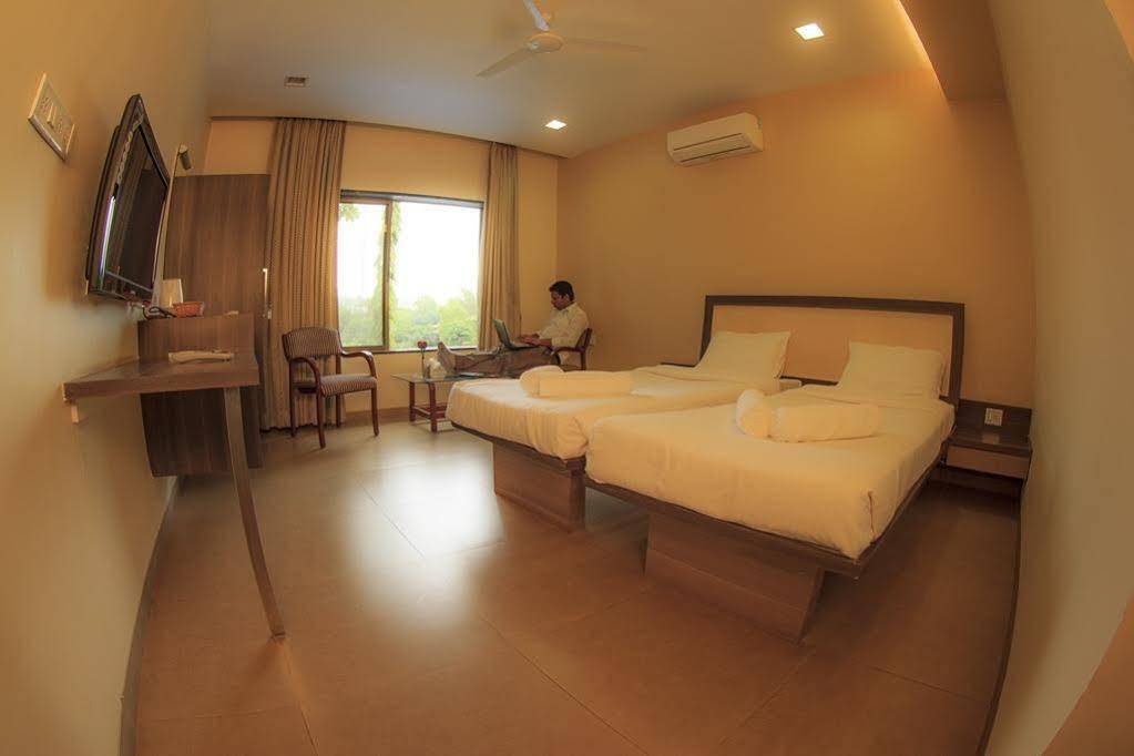 Green Valley Resort Khadoli Exterior photo